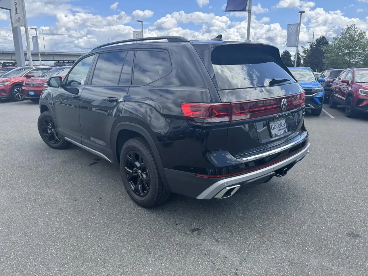 Volkswagen Atlas снимка Volkswagen Atlas