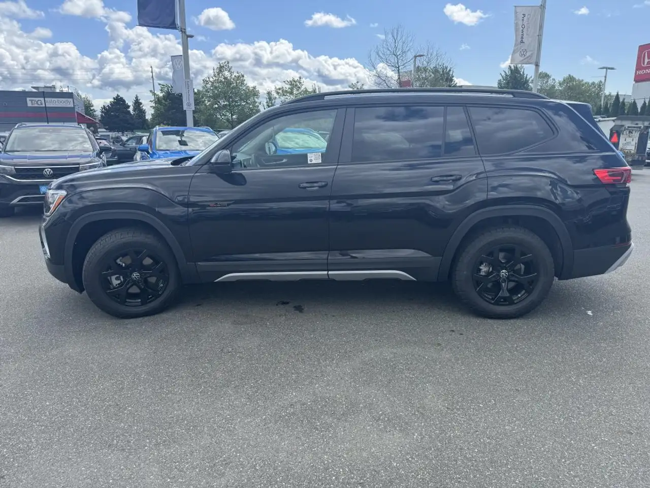 Volkswagen Atlas снимка Volkswagen Atlas