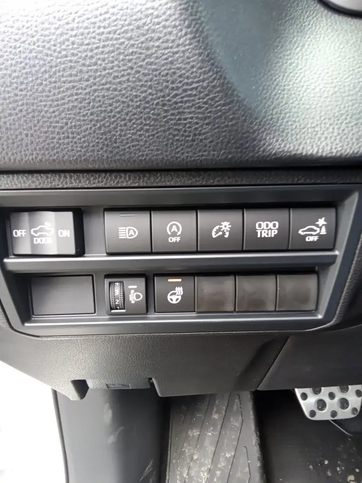 Toyota Tundra снимка Toyota Tundra