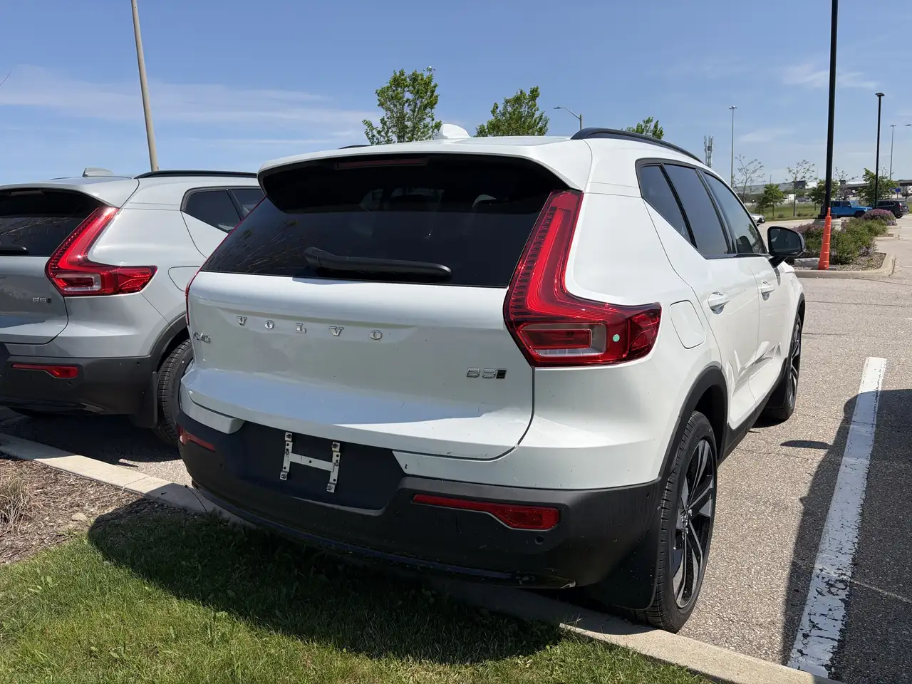 Volvo XC40 photo Volvo XC40