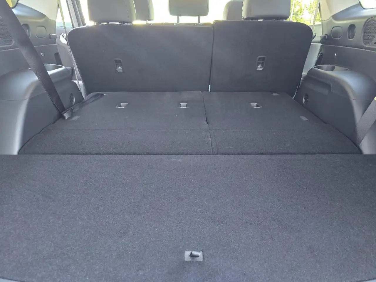 Hyundai PALISADE Hybrid снимка Hyundai PALISADE Hybrid