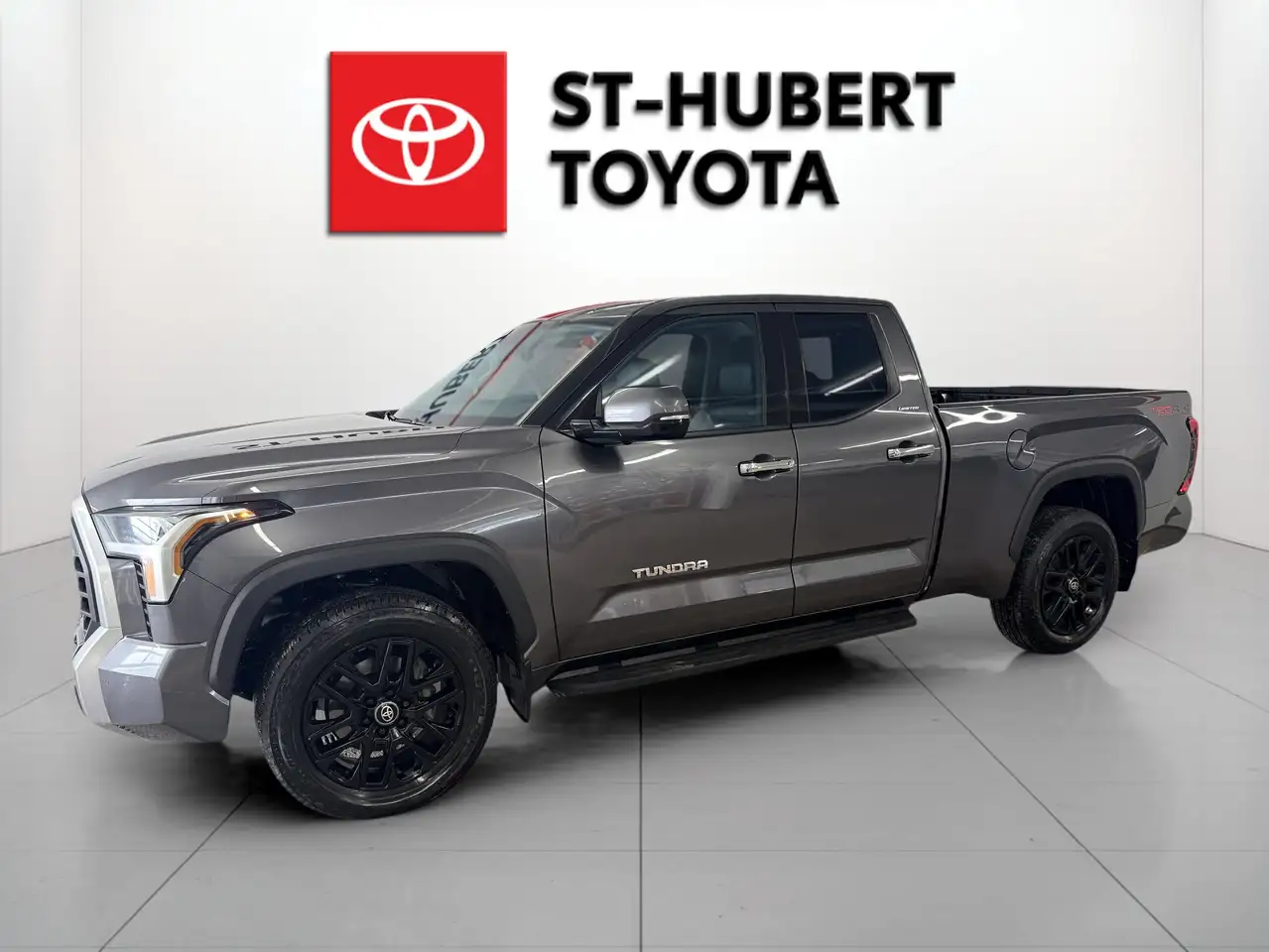 Toyota Tundra снимка Toyota Tundra