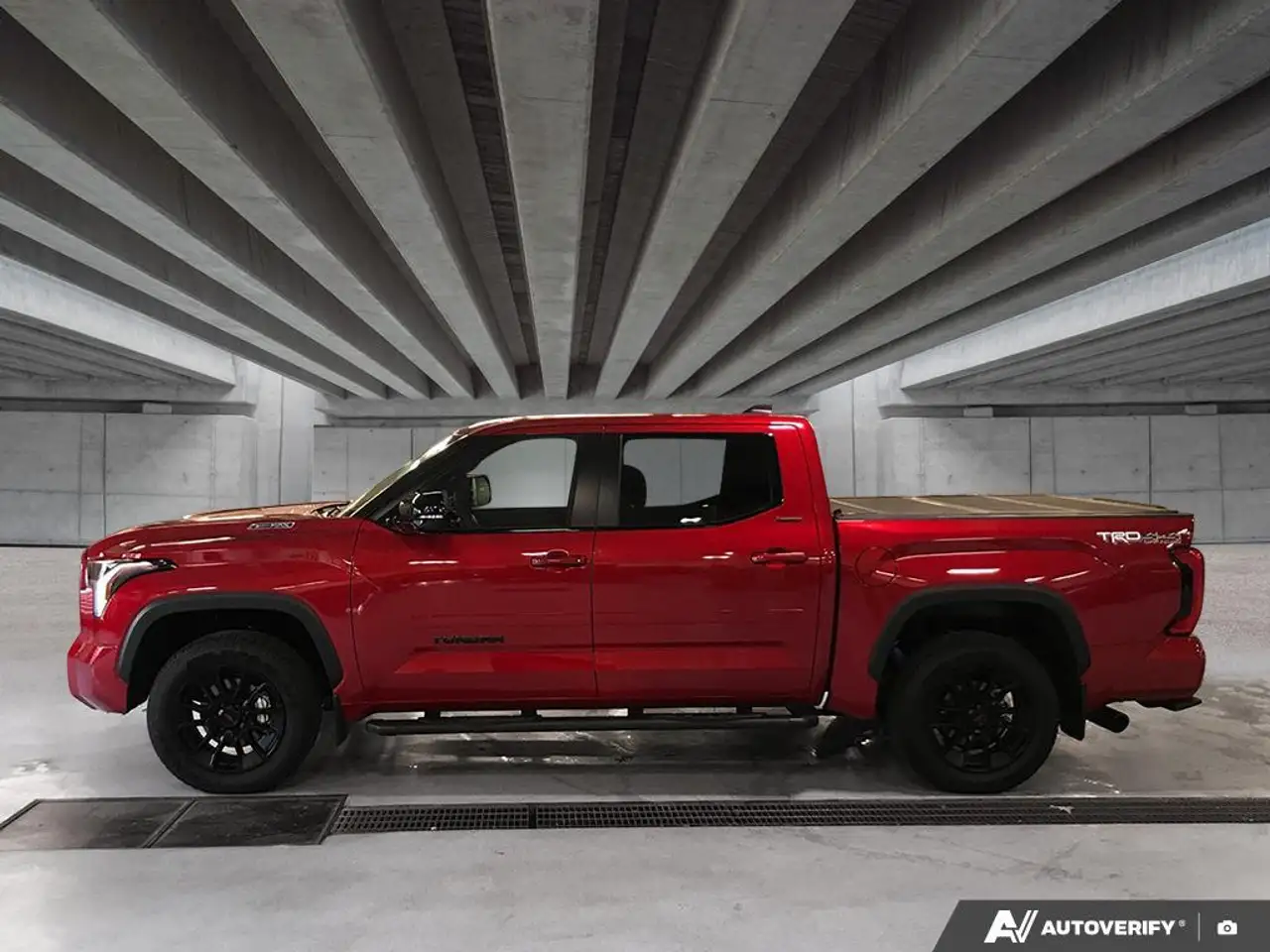 Toyota Tundra снимка Toyota Tundra