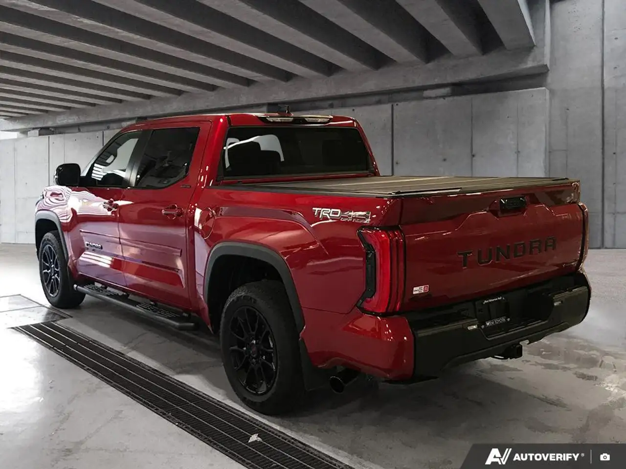 Toyota Tundra снимка Toyota Tundra
