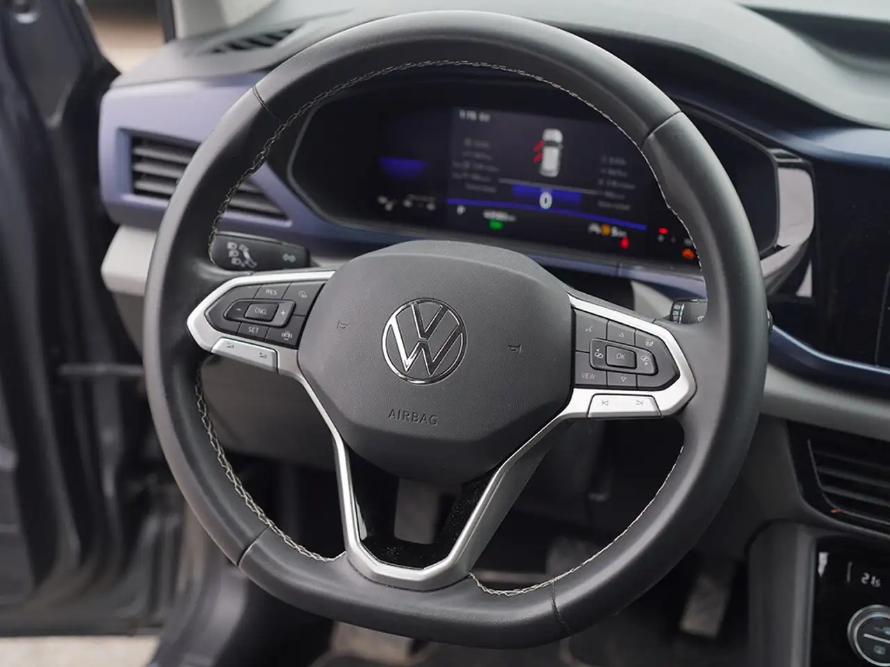 Volkswagen Taos снимка Volkswagen Taos