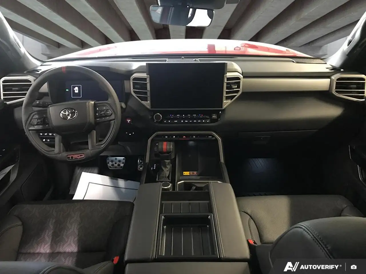 Toyota Tundra снимка Toyota Tundra