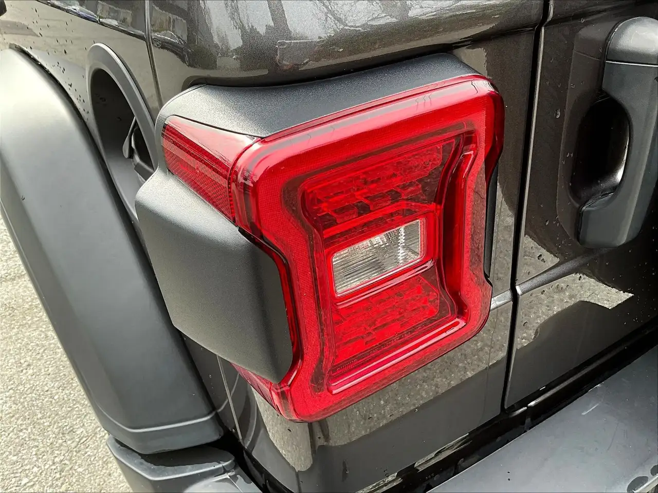 Jeep Wrangler снимка Jeep Wrangler