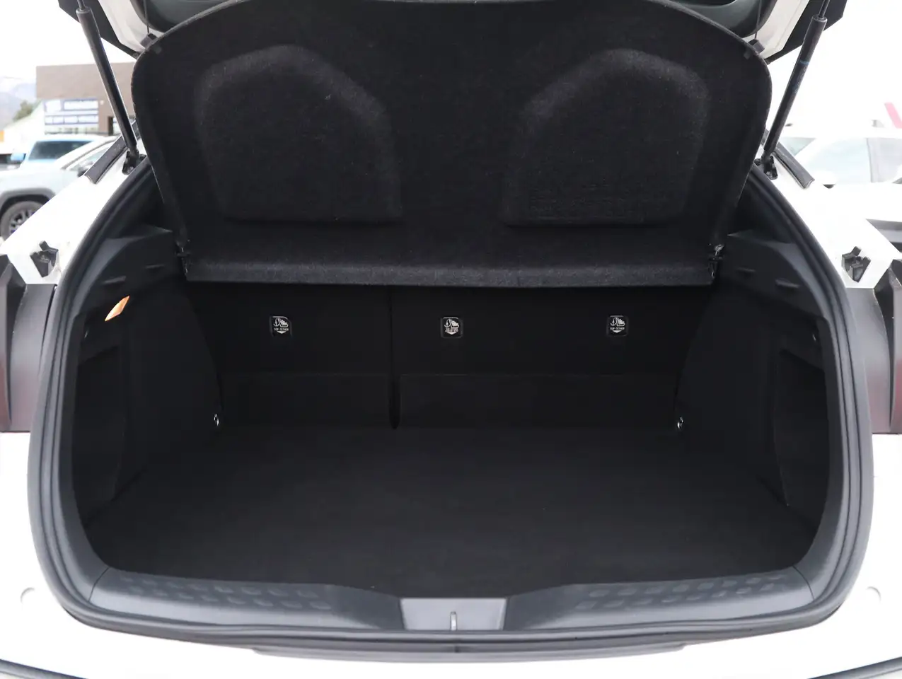 Toyota C-HR снимка Toyota C-HR