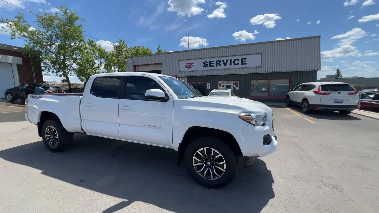 Toyota Tacoma снимка Toyota Tacoma
