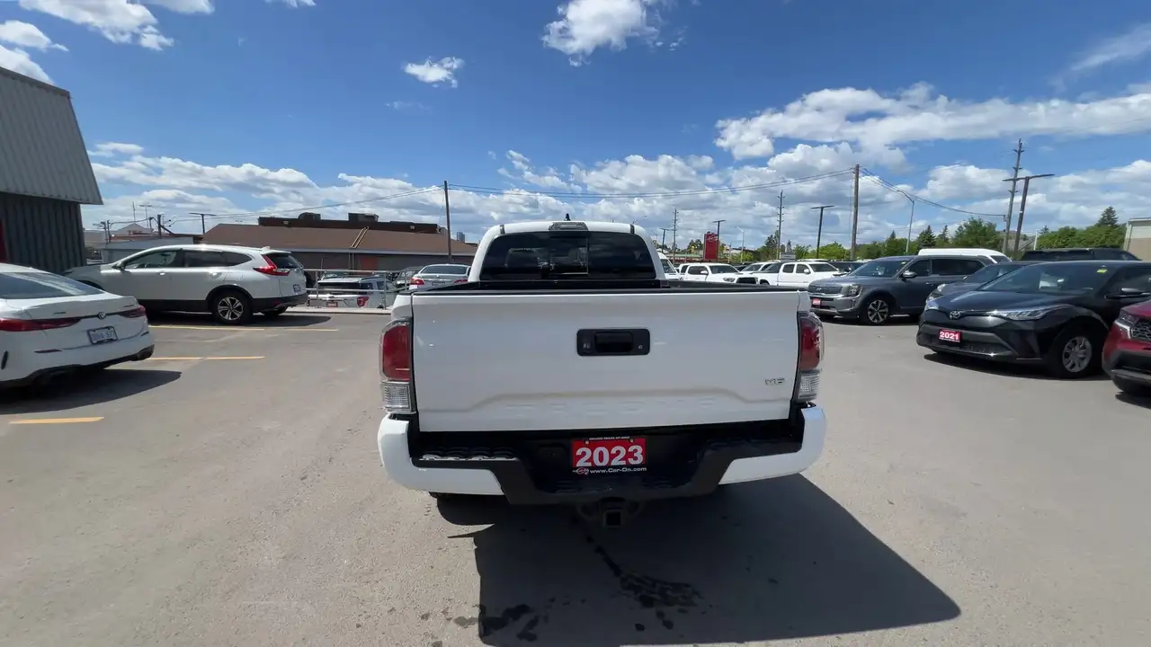 Toyota Tacoma снимка Toyota Tacoma