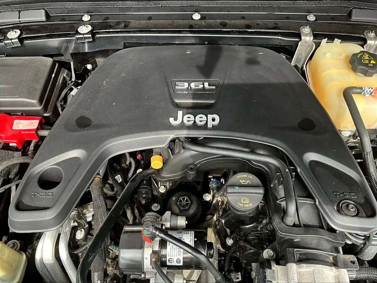 Jeep Wrangler снимка Jeep Wrangler