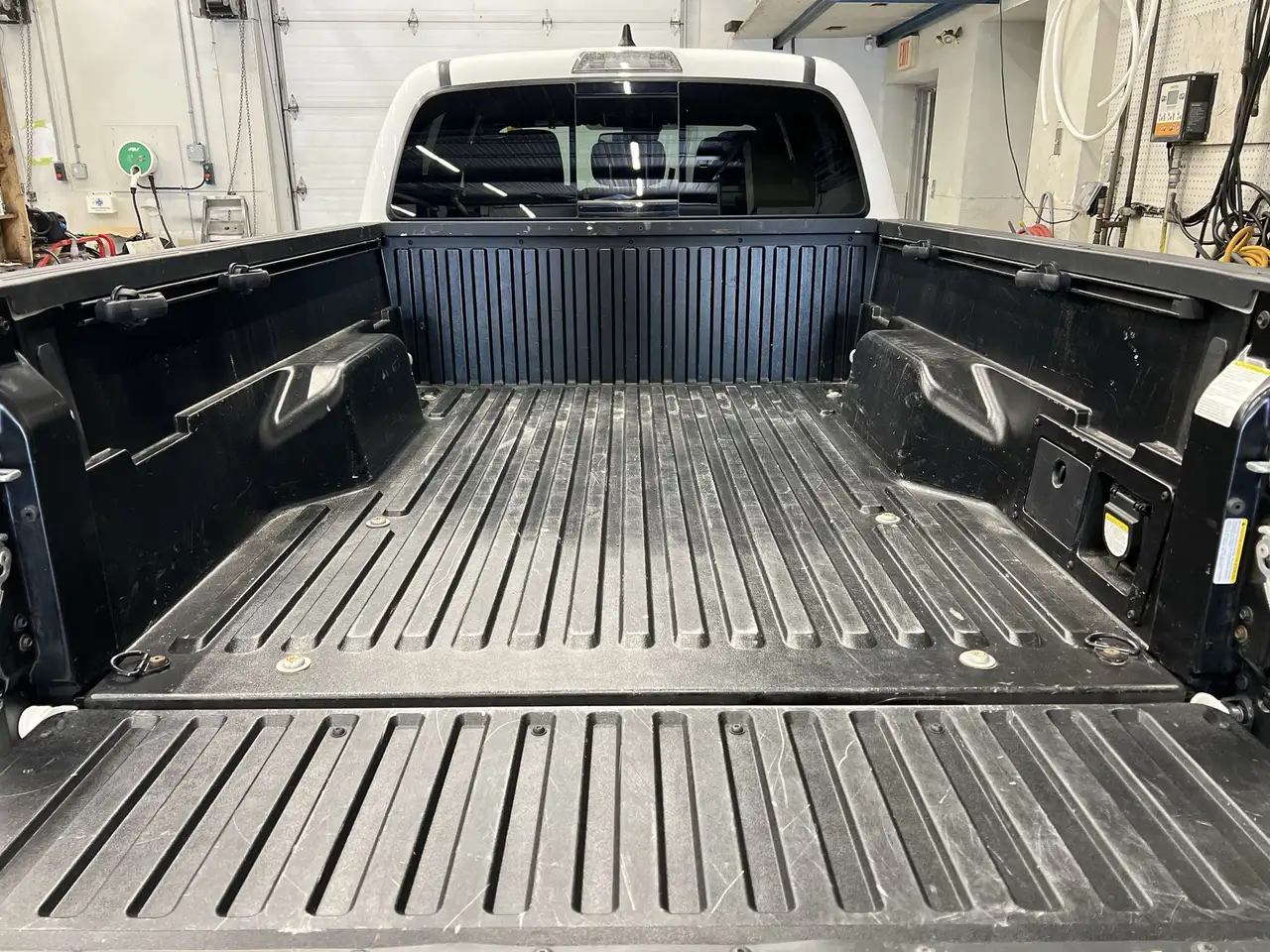 Toyota Tacoma снимка Toyota Tacoma