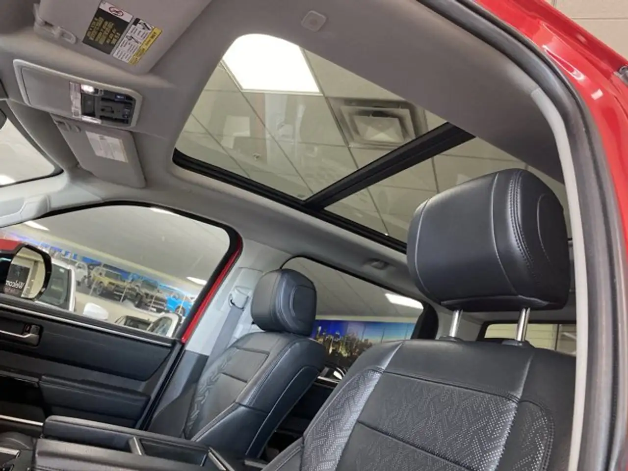 Toyota Tundra снимка Toyota Tundra
