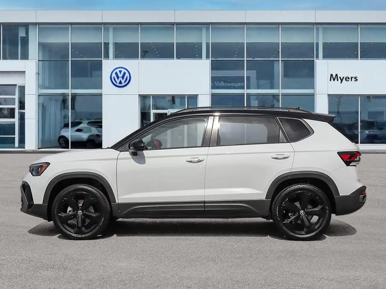 Volkswagen Taos снимка Volkswagen Taos