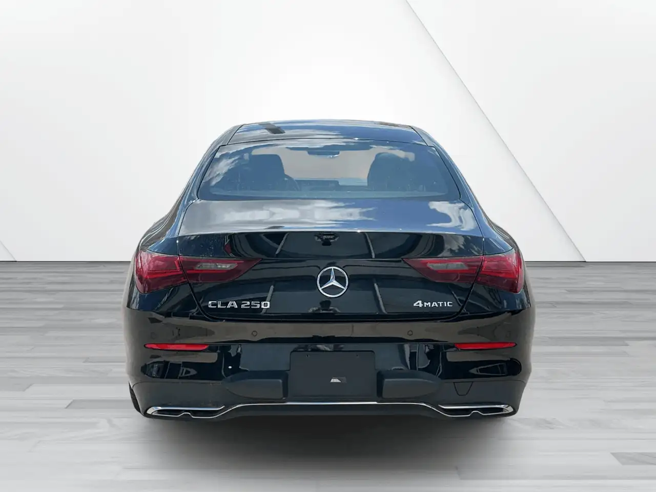 Mercedes-Benz CLA снимка Mercedes-Benz CLA