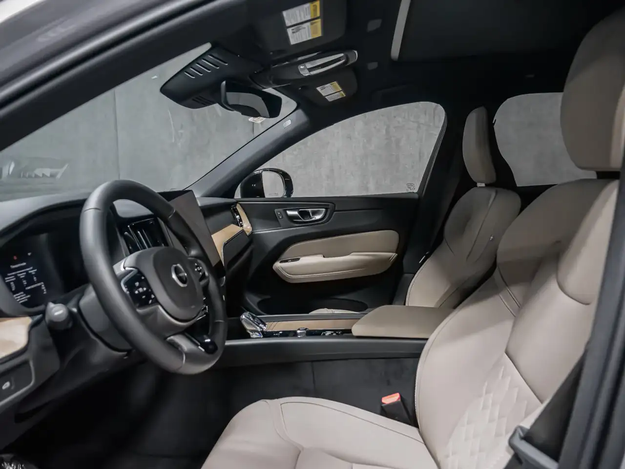 Volvo XC60 снимка Volvo XC60