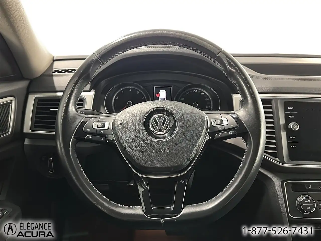 Volkswagen Atlas photo Volkswagen Atlas