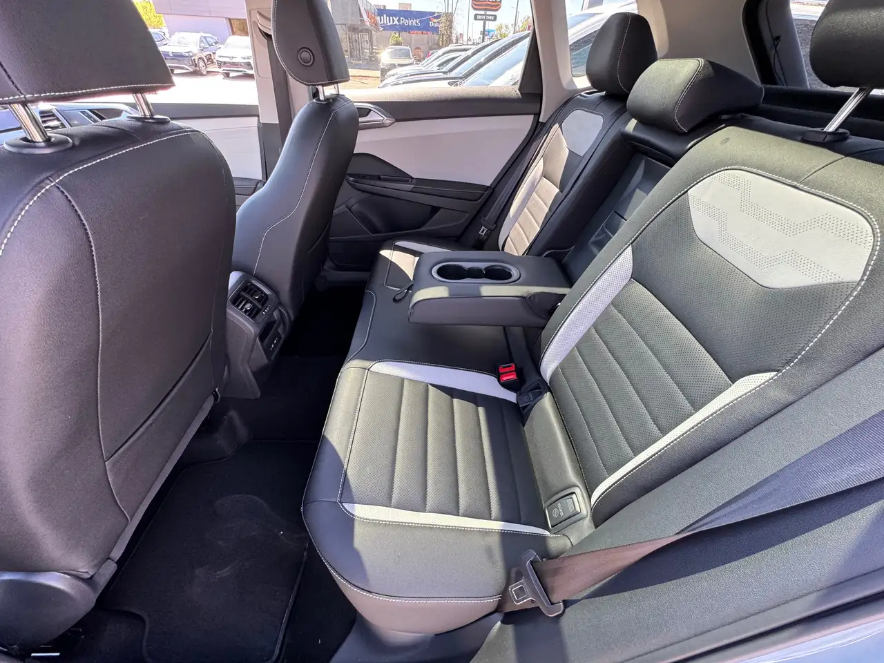 Volkswagen Taos снимка Volkswagen Taos
