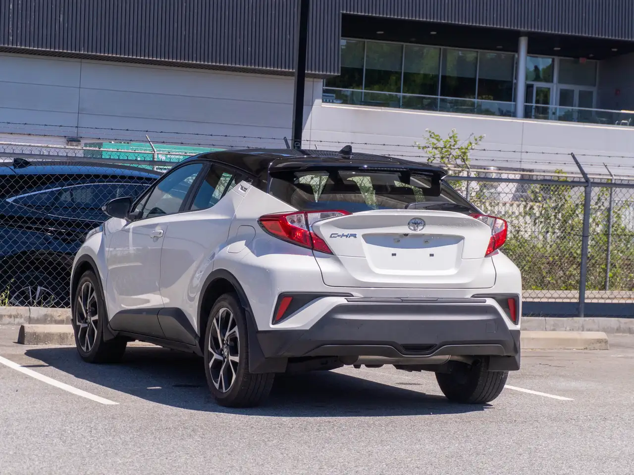 Toyota C-HR fotografie Toyota C-HR