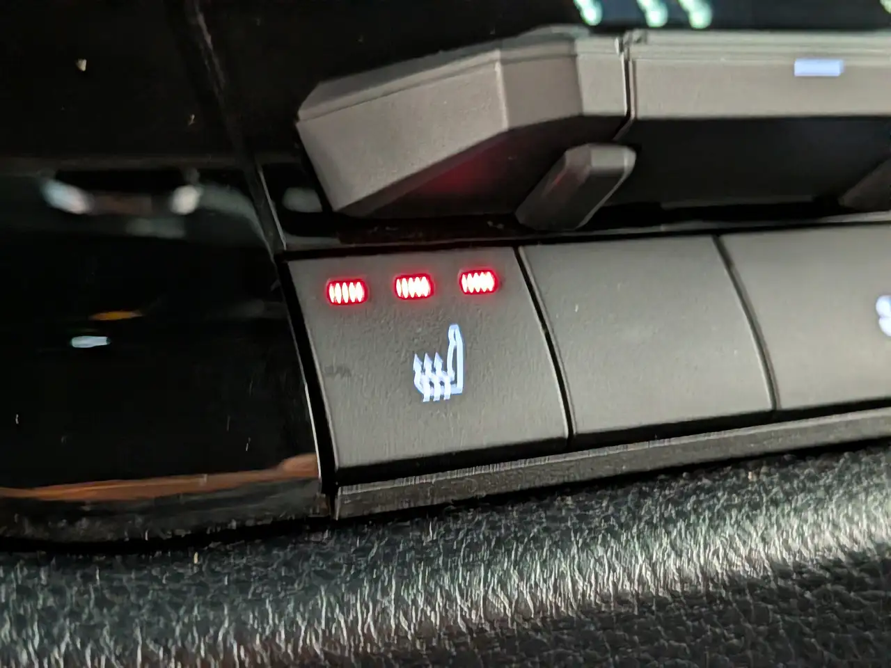 Toyota Tundra снимка Toyota Tundra