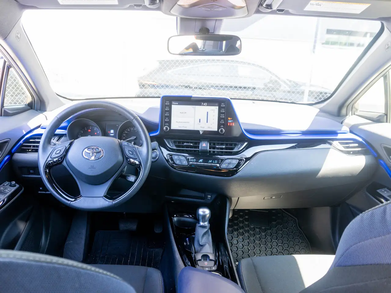 Toyota C-HR fotografie Toyota C-HR