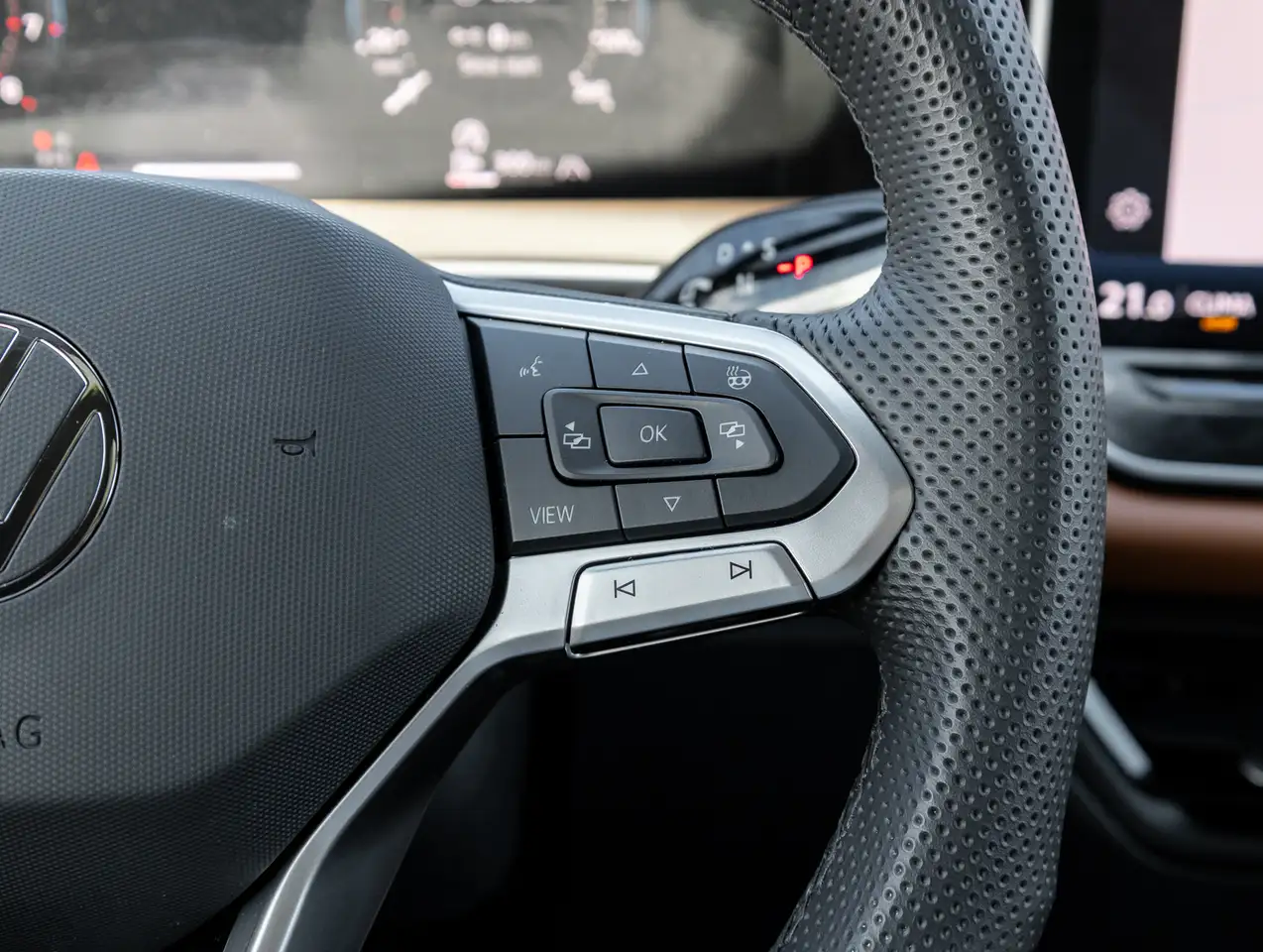 Volkswagen Tiguan снимка Volkswagen Tiguan