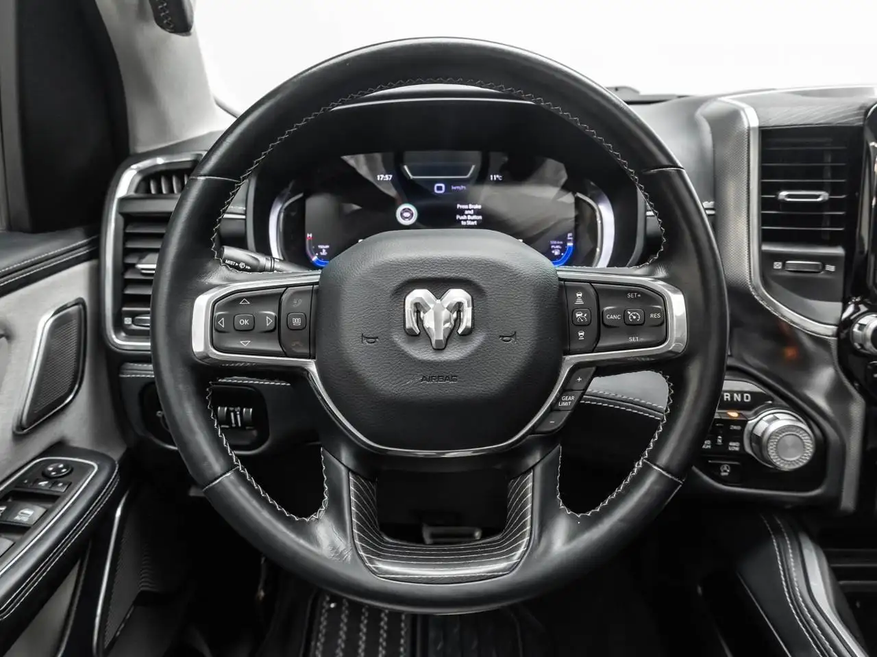 RAM 1500 fotografie RAM 1500