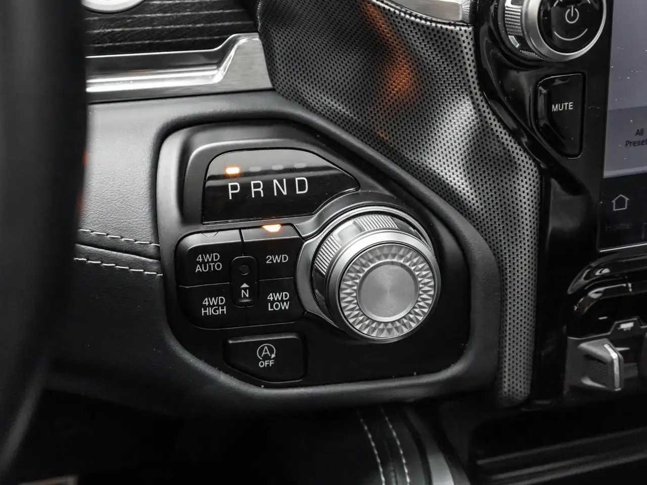 RAM 1500 fotografie RAM 1500