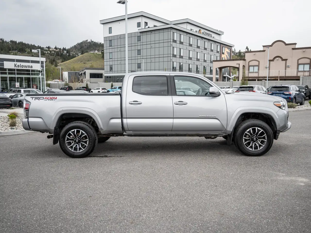 Toyota Tacoma fotografie Toyota Tacoma