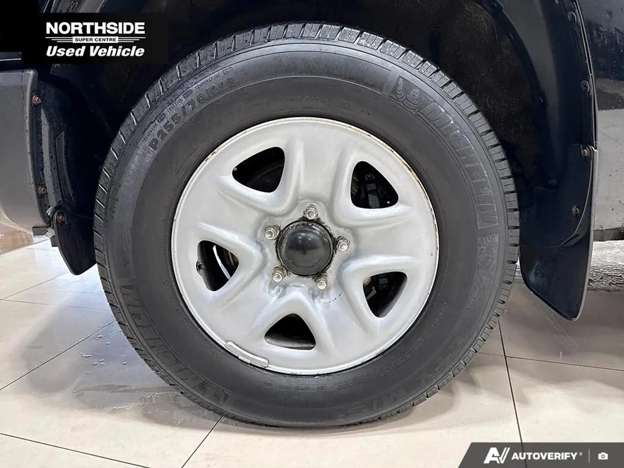 Toyota Tundra снимка Toyota Tundra