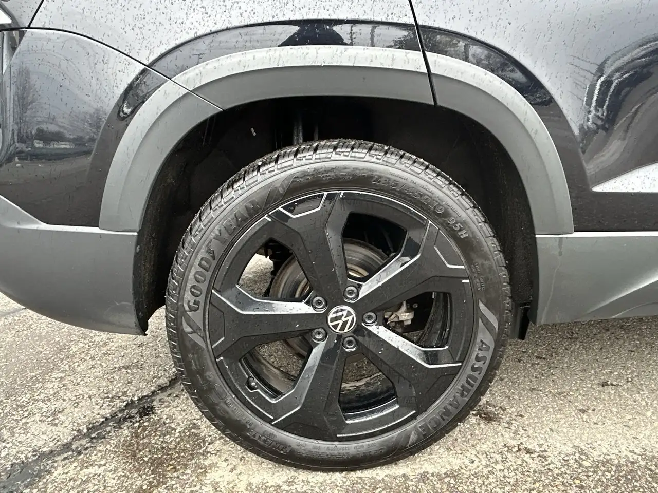 Volkswagen Taos снимка Volkswagen Taos