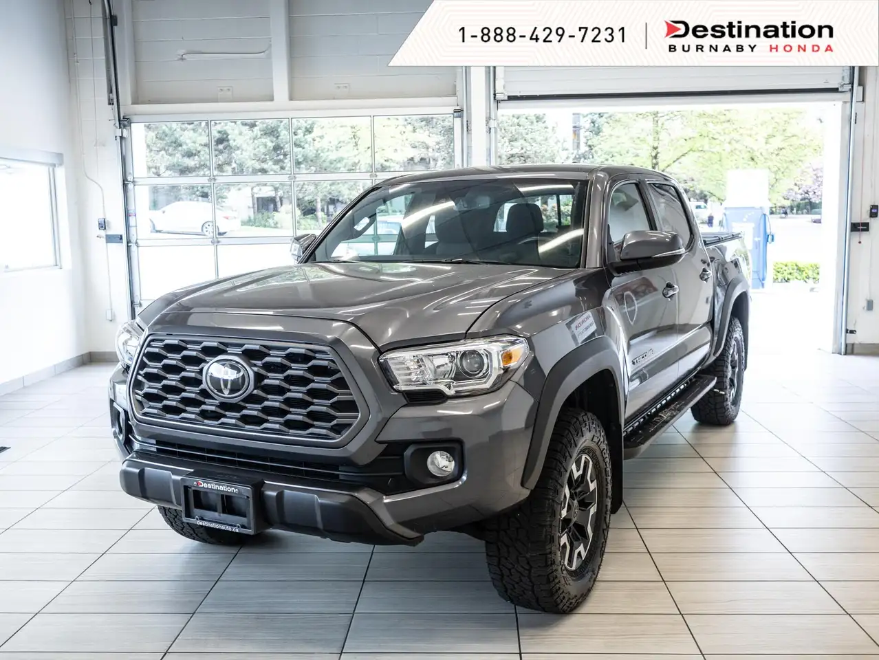 Toyota Tacoma снимка Toyota Tacoma