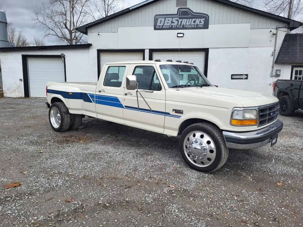 Ford F 350 photo Ford F 350