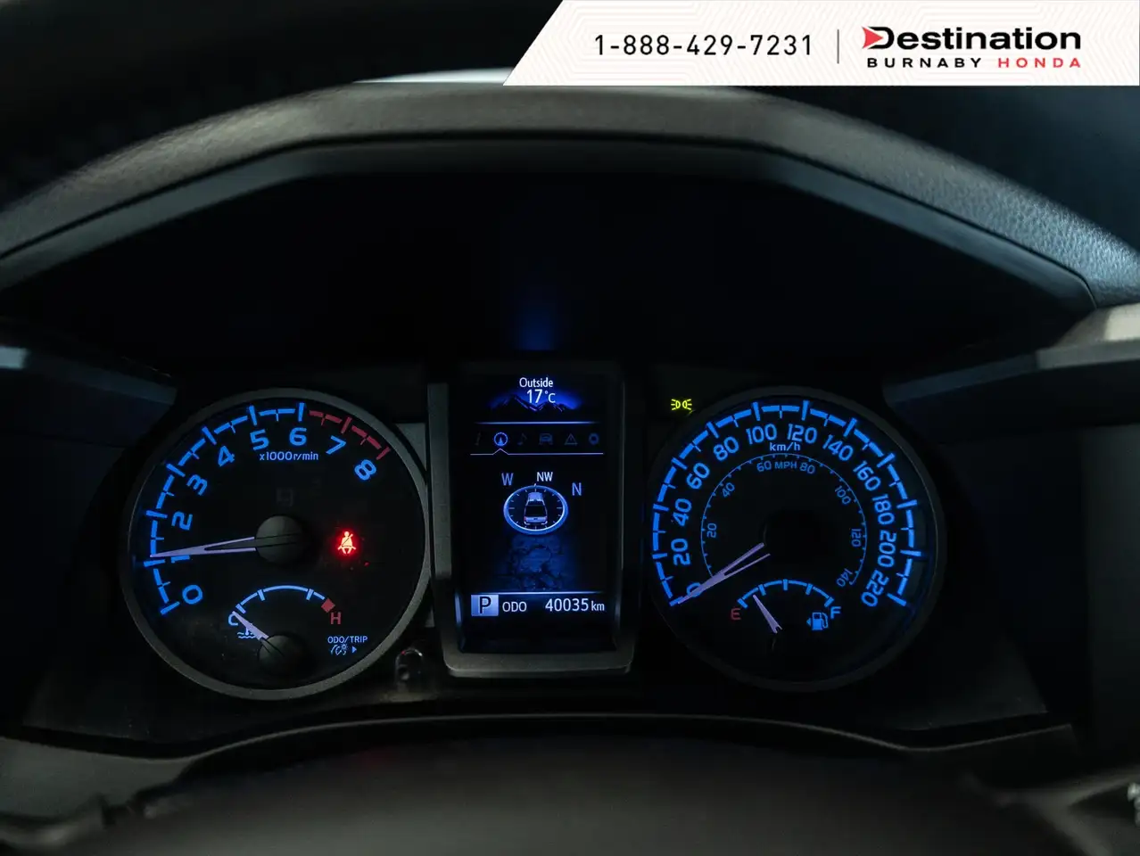 Toyota Tacoma снимка Toyota Tacoma