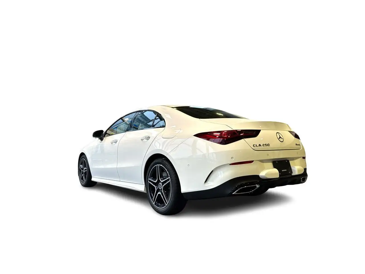 Mercedes-Benz CLA снимка Mercedes-Benz CLA