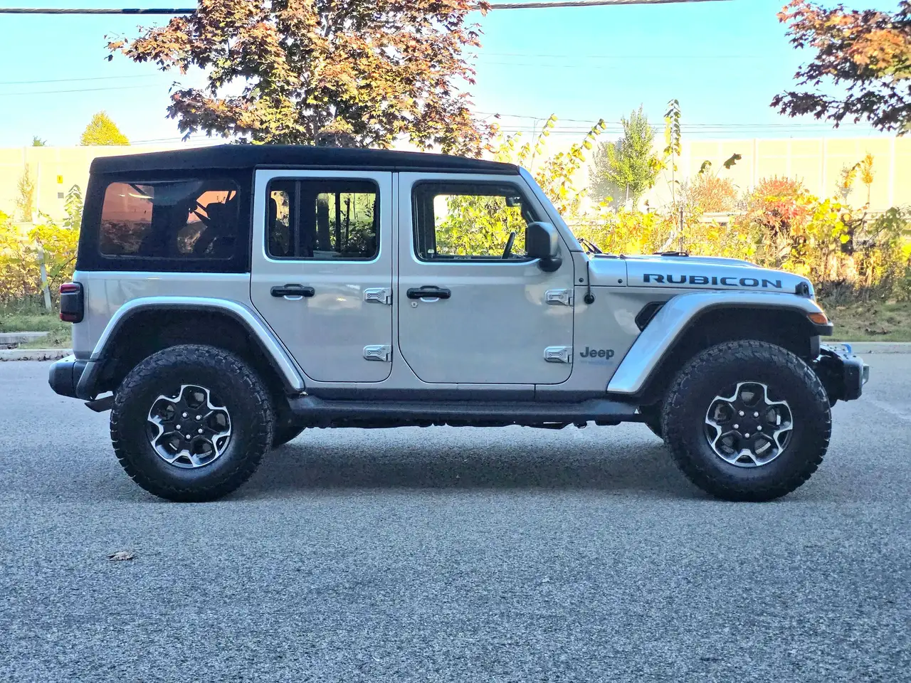 Jeep Wrangler снимка Jeep Wrangler