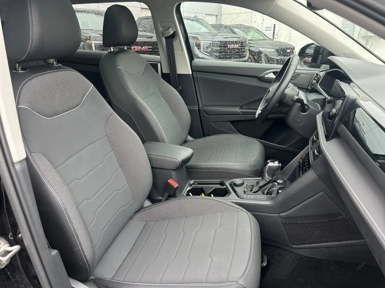 Volkswagen Taos снимка Volkswagen Taos