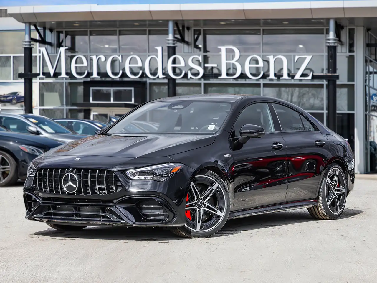 Mercedes-Benz CLA снимка Mercedes-Benz CLA