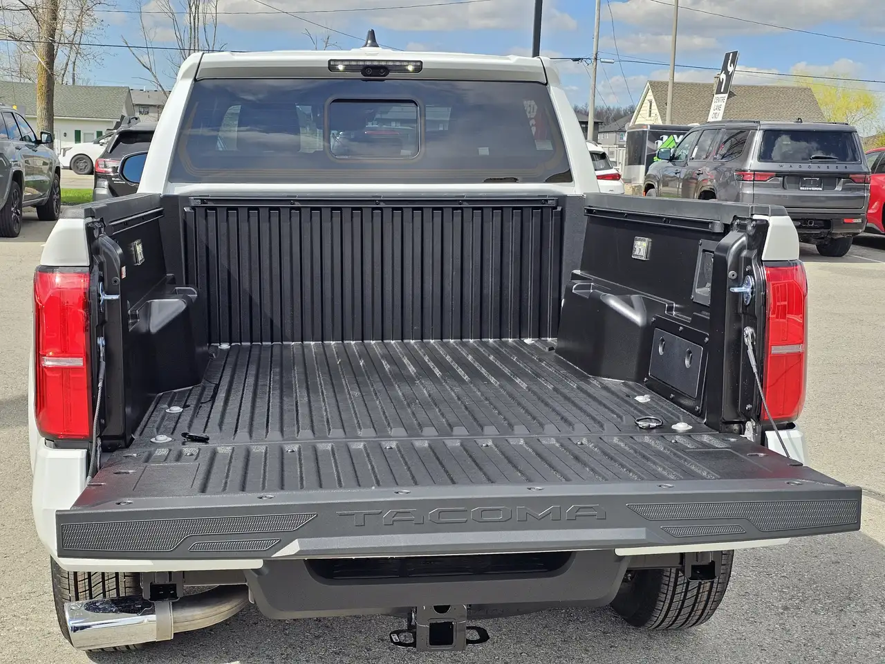 Toyota Tacoma снимка Toyota Tacoma