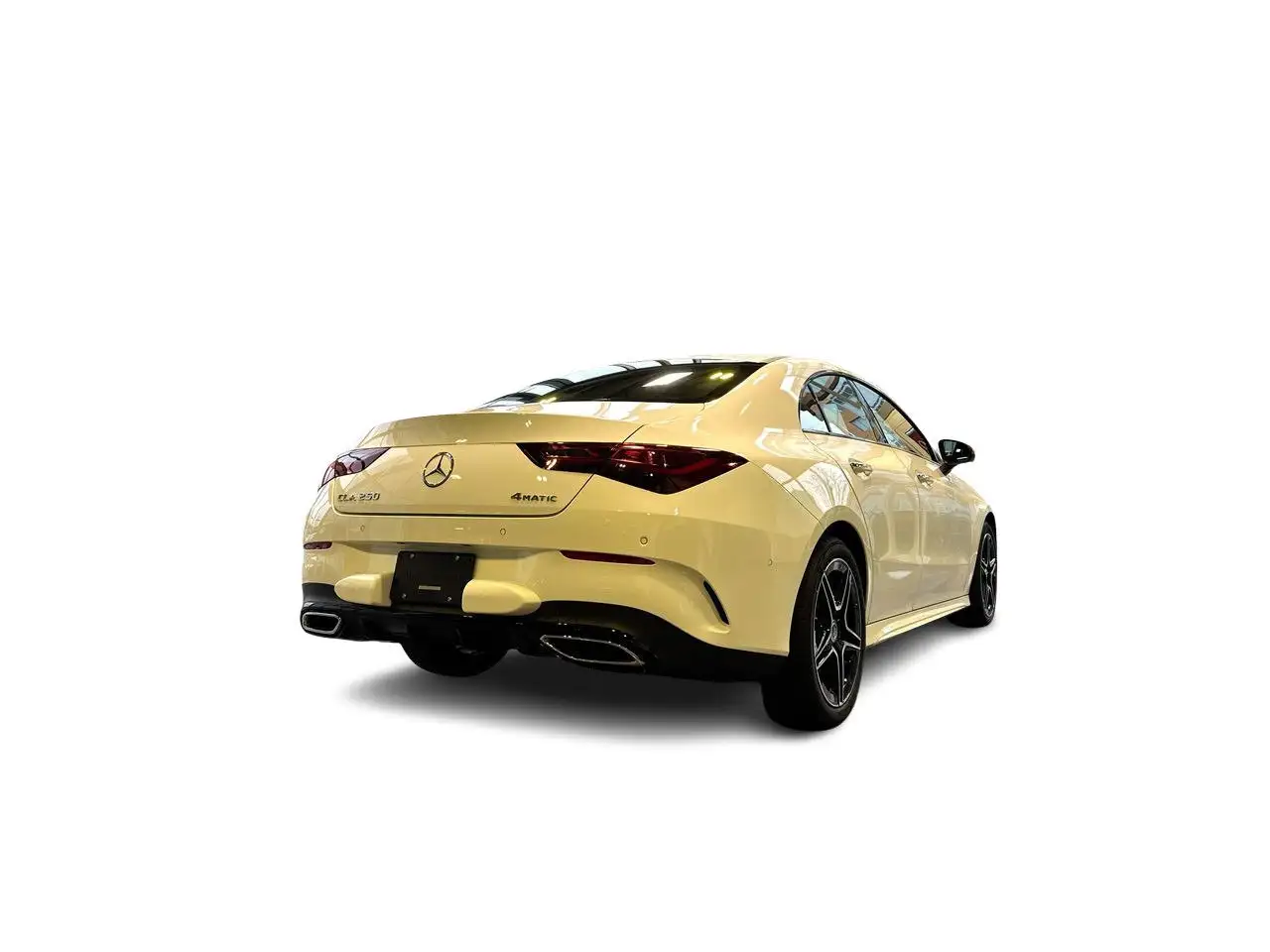 Mercedes-Benz CLA снимка Mercedes-Benz CLA