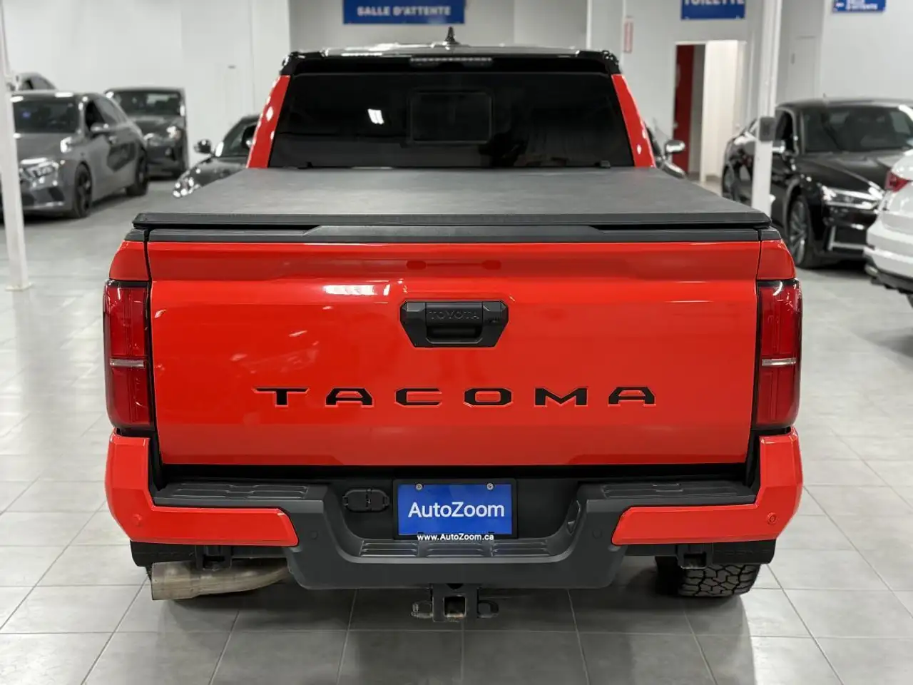 Toyota Tacoma снимка Toyota Tacoma