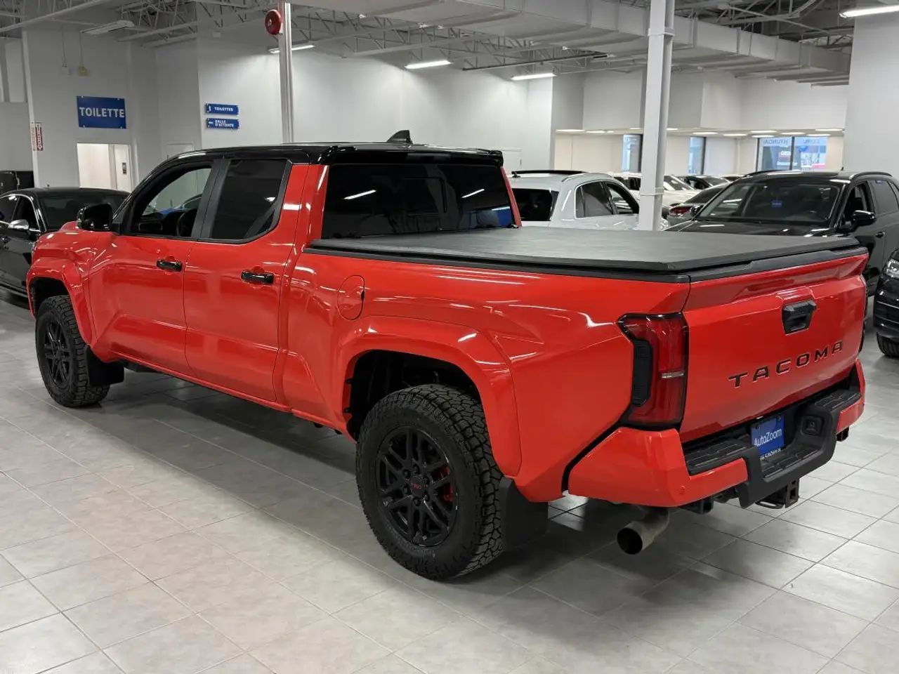 Toyota Tacoma снимка Toyota Tacoma
