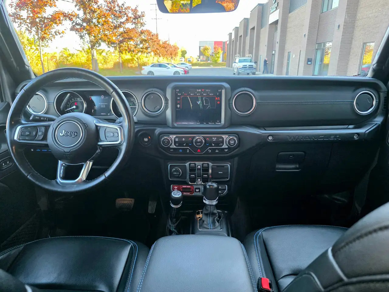 Jeep Wrangler снимка Jeep Wrangler