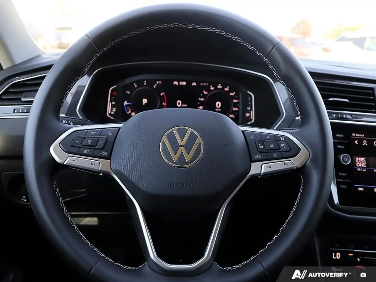 Volkswagen Tiguan снимка Volkswagen Tiguan