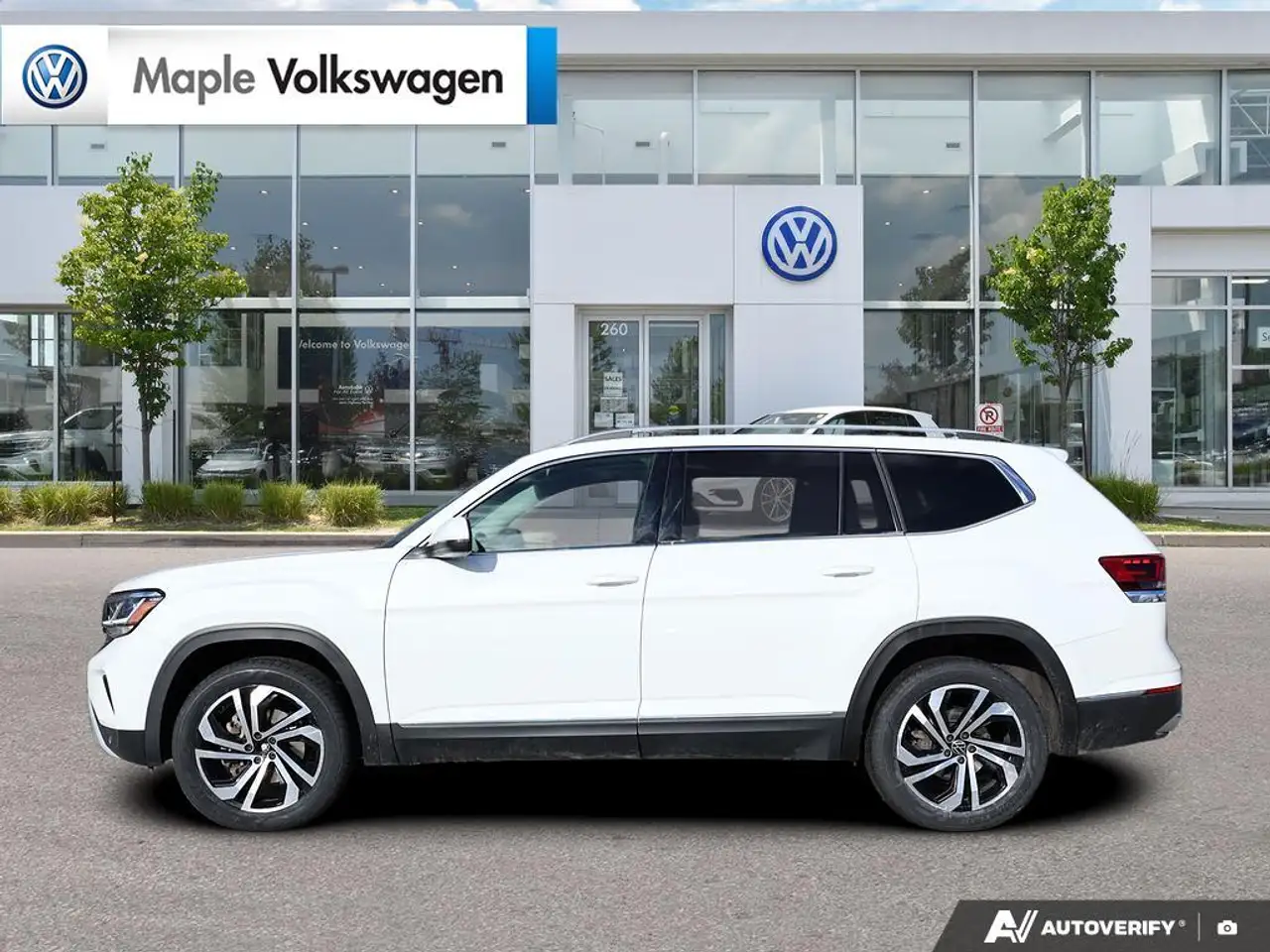 Volkswagen Atlas снимка Volkswagen Atlas