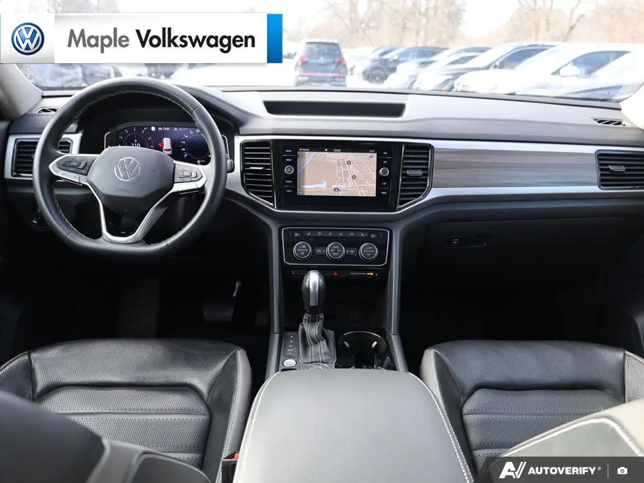 Volkswagen Atlas снимка Volkswagen Atlas