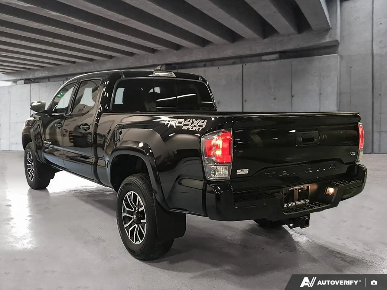 Toyota Tacoma снимка Toyota Tacoma