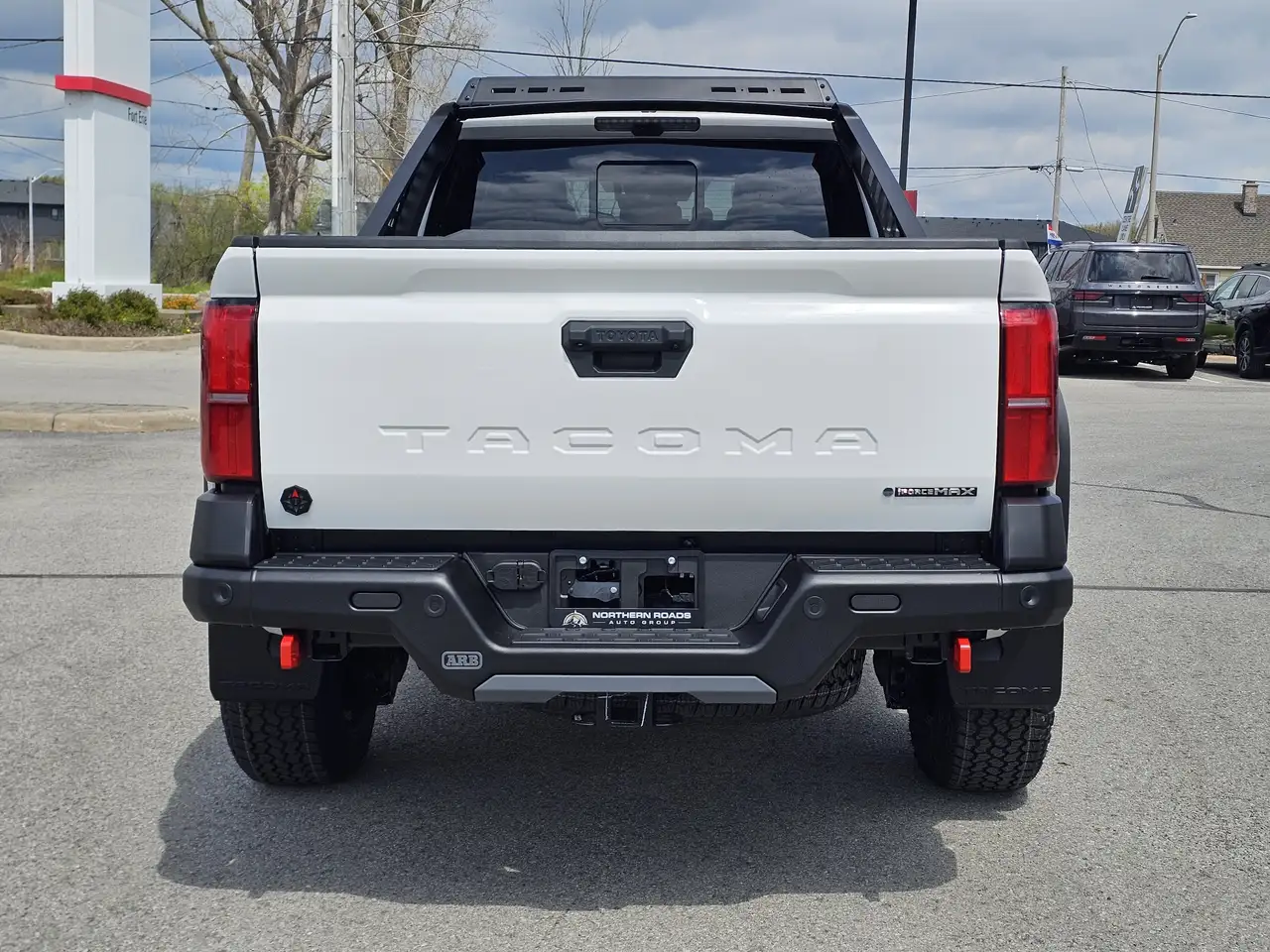 Toyota Tacoma снимка Toyota Tacoma
