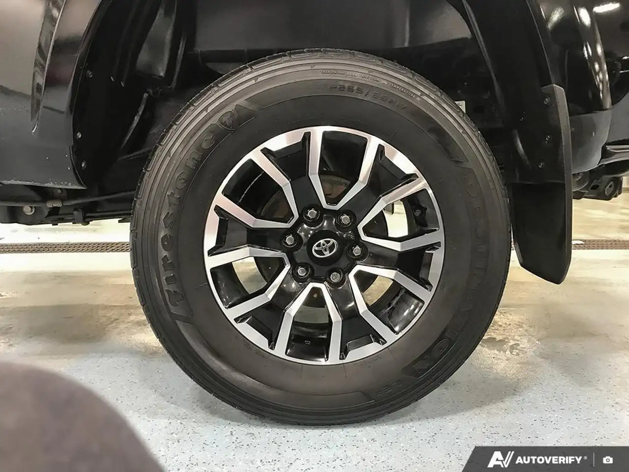 Toyota Tacoma снимка Toyota Tacoma