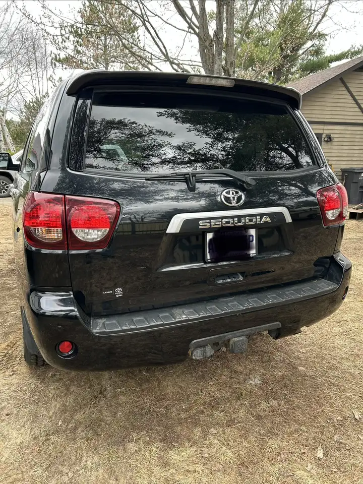 Toyota Sequoia fotografie Toyota Sequoia